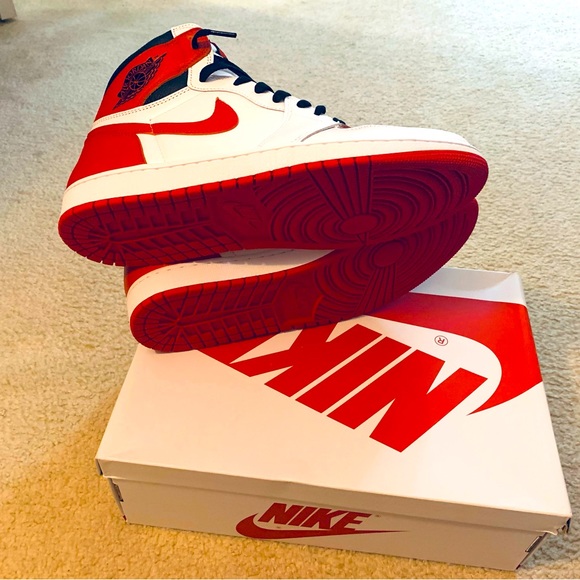 Nike Air Jordan 1’s retro highs. New never worn! - Picture 5 of 5